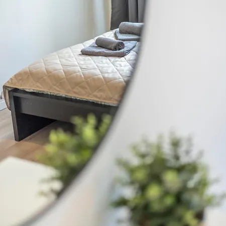 Spacious Cozy With 4bedroom In The Heart Of Bp *