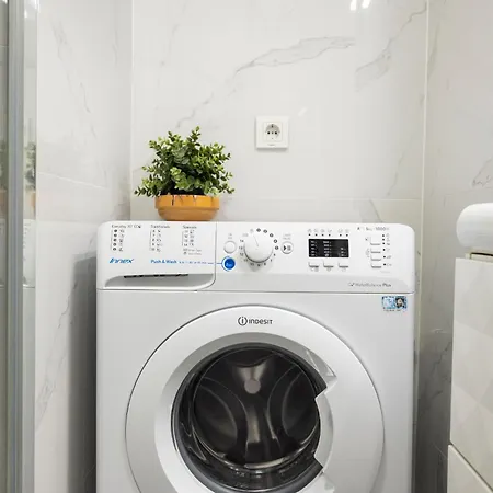 Spacious Cozy With 4bedroom In The Heart Of Bp * Budapest