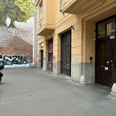 Classy & Cozy Dream In The Center Of Appartamento