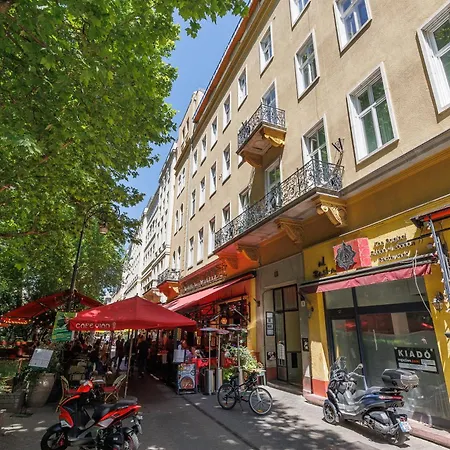 Little Treasure At Liszt With Free Parking Βουδαπέστη