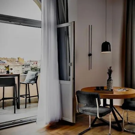 Lujza B 43 Apartment