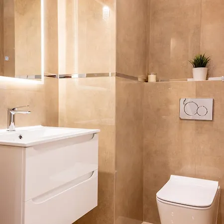 Oktogon Luxury * Budapest