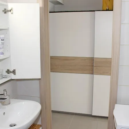 Novilda 211 Apartment *