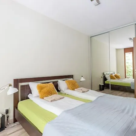 Apartment Charming With Quiet Garden In Downtown Budapest