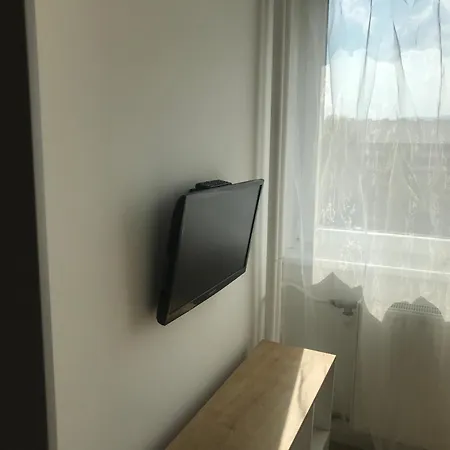 Pillango Parki Kis Lakas 15 Percre A Belvarostol * Budapešť