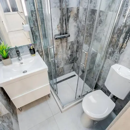 Modern Luxe Retreat Apartmán