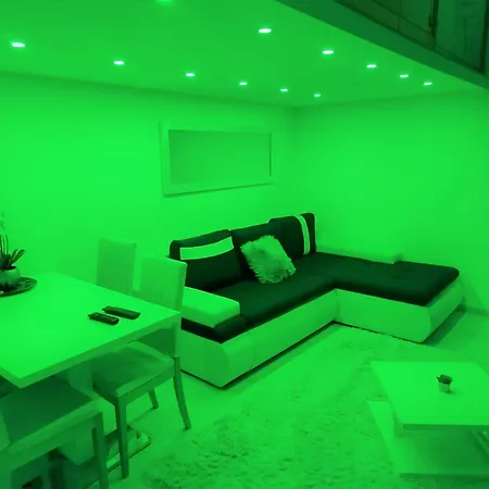 Isabella Apartment, 80m2 With Ac Apartamento