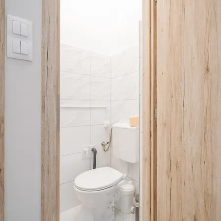 Lägenhet Exclusive N' Charming With Sauna In The Heart Of Budapest