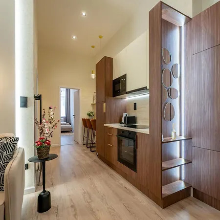 Akacfa-a112 Stylish 2 Bedroom Apartment *