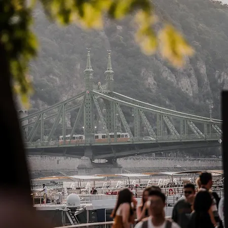 Apartman Premium By The Danube With Ac *