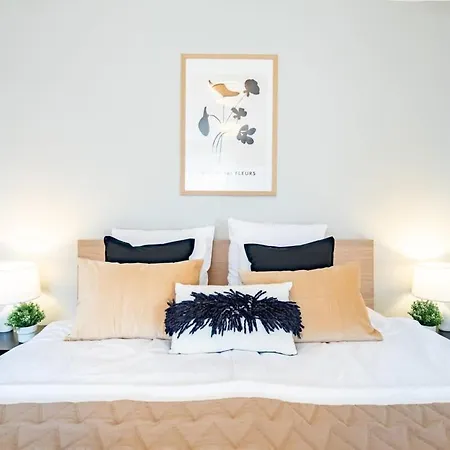 - Comfy - Sunny Apartment Budapest