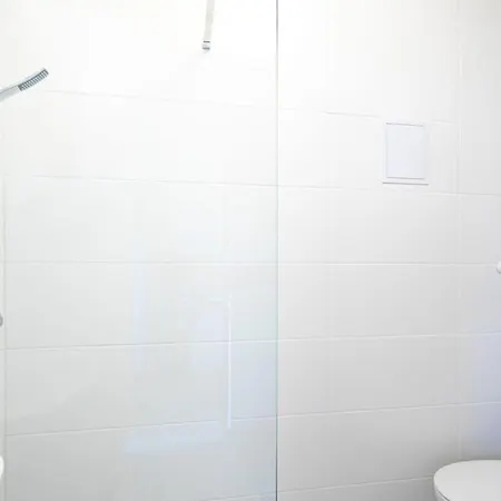 - Comfy - Sunny Apartment Budapest