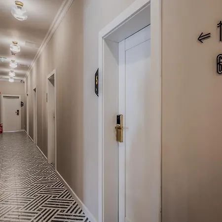 Timeless Boutique By Bqa Apartment Budapest