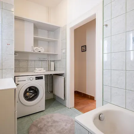 Apartment Nirvana Niche *