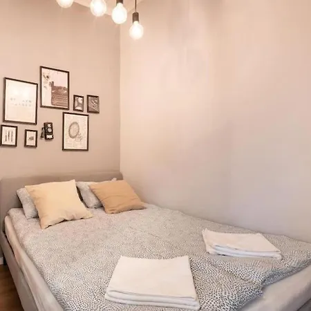 Boutique 1 Apartment