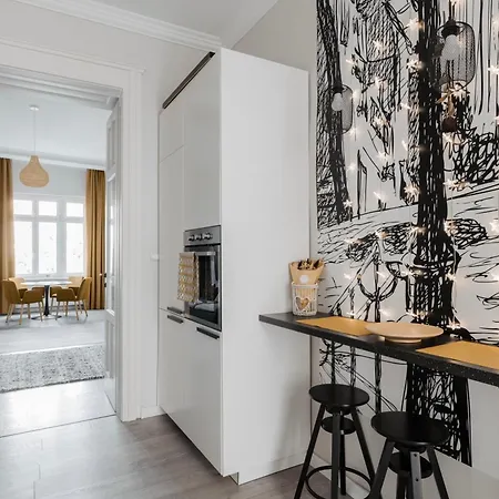 Apartment Cozy With Castle View *