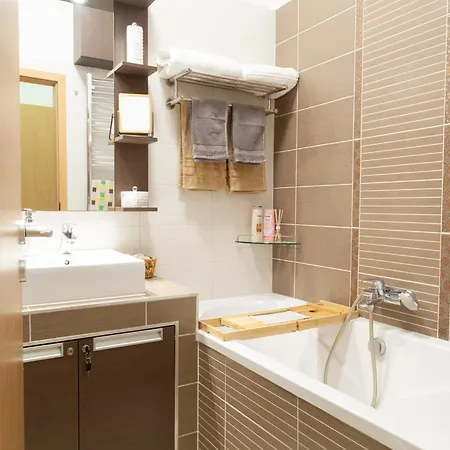 Apartment Perfect Place In The Center With Fast Wifi And Free Parking At Riverside *