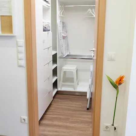 Apartment Perfect Place In The Center With Fast Wifi And Free Parking At Riverside