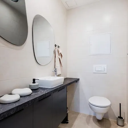 Apartman Elegant Premium With Parking Budapest