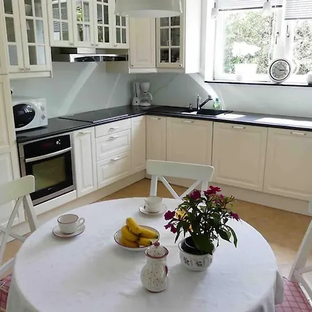 Villa Giulietta With Garden, Free Parking