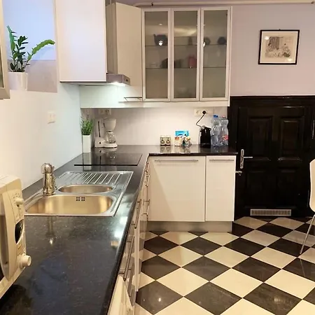Villa Giulietta With Garden, Free Parking *