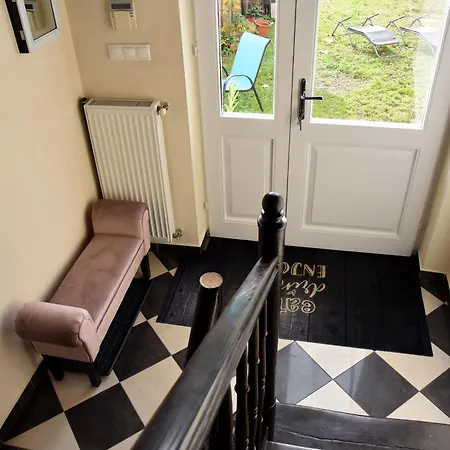 Villa Giulietta With Garden, Free Parking *