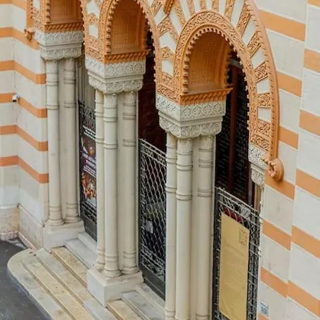 Synagogue Loft 3br Free Parking Appartamento