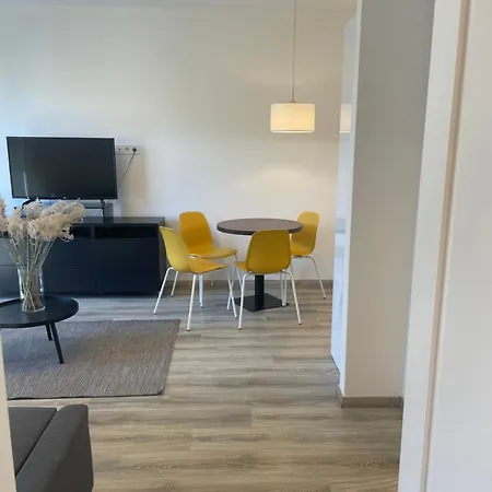 Aparthotel Downtown Family By Firsthost 3436a302 Budapest