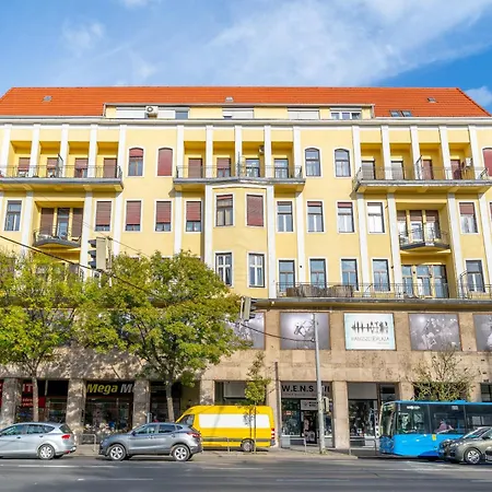 Apartment Rakoczi Stylish Entire Budapest
