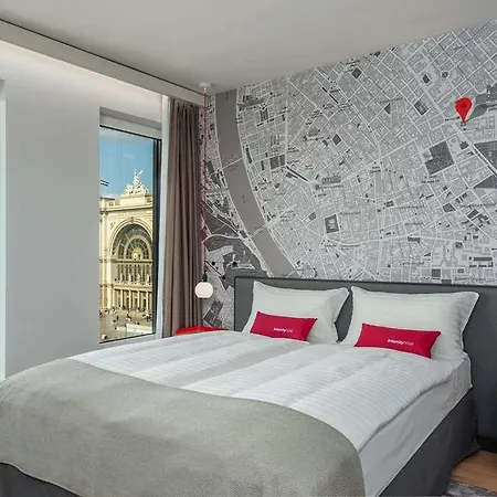 Intercityhotel Hotel