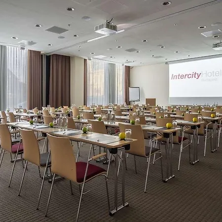 Intercityhotel 4* Budapeszt