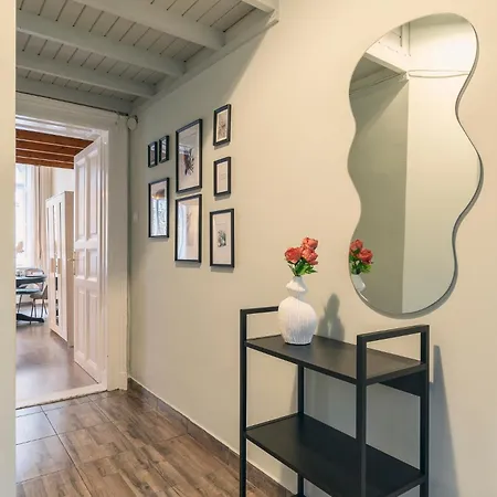 Apartment Bp Loft Getaway Close To Ny Cafe