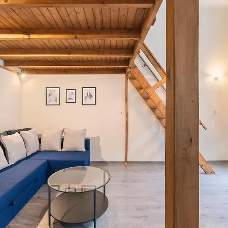 Apartment Bp Loft Getaway Close To Ny Cafe