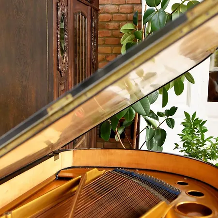 Villa Giulietta With Garden, Free Parking *
