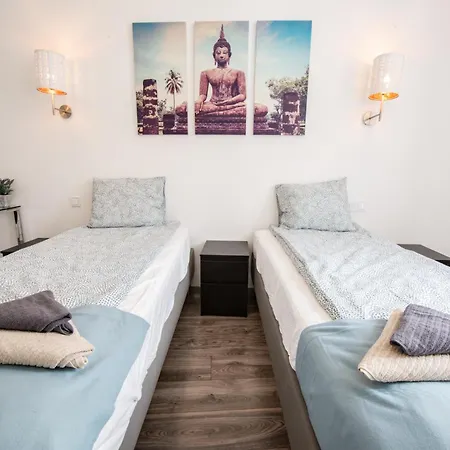 Modern Downtown Retreat At Akacfa 36 Apartamento *