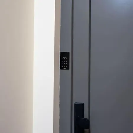 A50-designer No 1 Apartment *