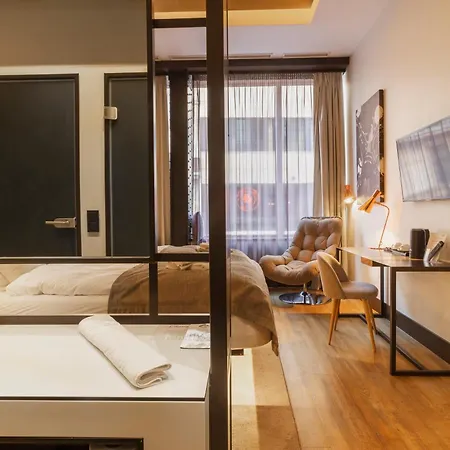 The Loft מלון