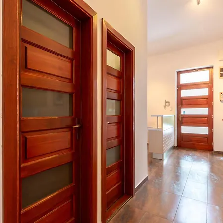 Vibrant Neighborhood Vibes Apartment Budapest