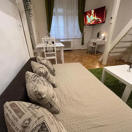 Downtown Majestic Apartment Budapest
