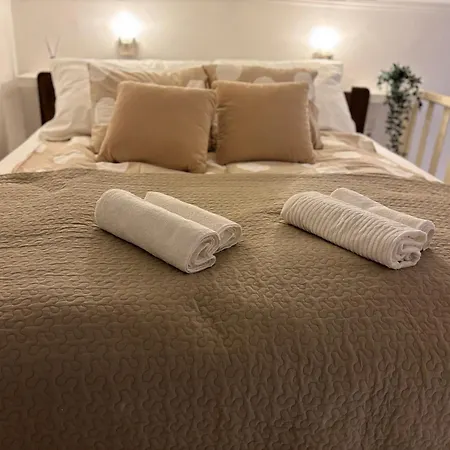Downtown Majestic Apartment *