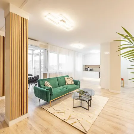 Exclusive Duplex Penthouse In The Heart Of * Budapest
