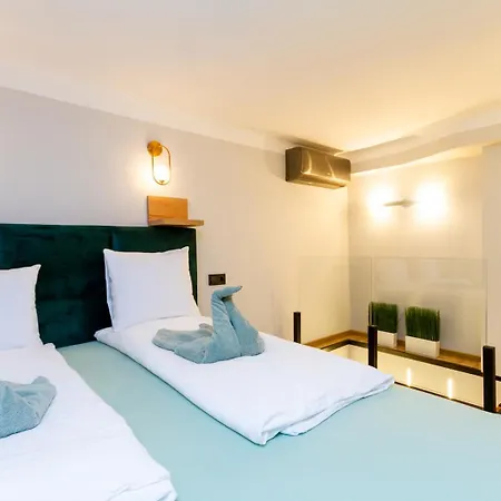 Apartman Boulevard Haven W Terrace & Ac By Nw *