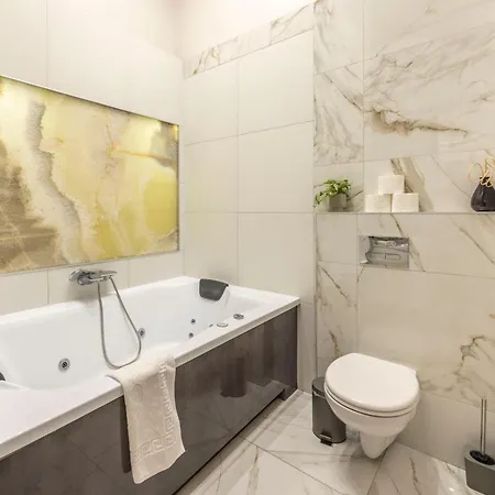 Apartment Extravagant & Modern Grand In The Center Of Budapest