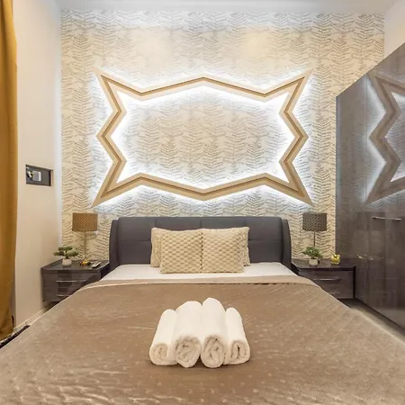 Apartment Extravagant & Modern Grand In The Center Of