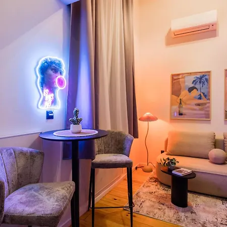 Apartment Spacious 5br Retreat For 16 By Dohany Synagogue & Fashion St Budapest