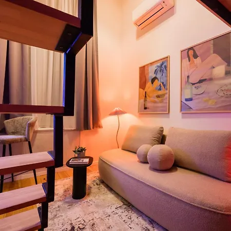 Spacious 5br Retreat For 16 By Dohany Synagogue & Fashion St Apartment *