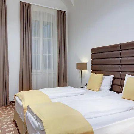 Buda Castle 4* Βουδαπέστη
