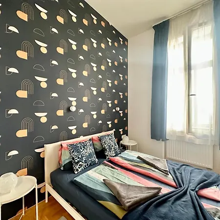 Apartment Gatsby Design By Chivi In Gozsdu #freeparking *