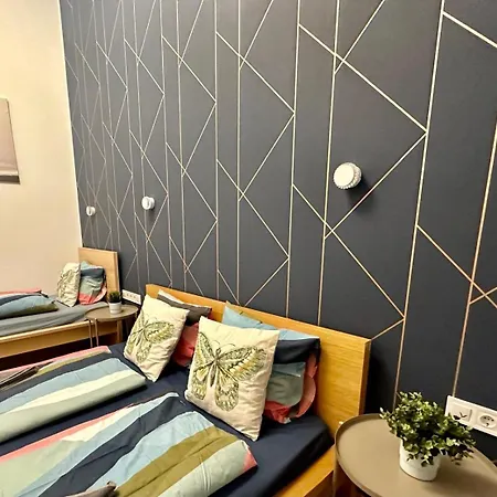 Apartment Gatsby Design By Chivi In Gozsdu #freeparking Budapest
