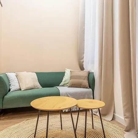 Downtown Comfort Two Apartment